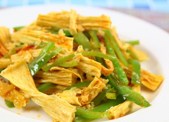 青椒腐竹